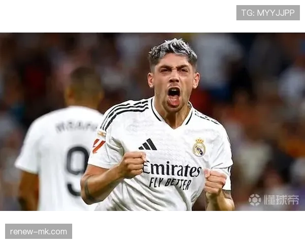 佩纳罗尔青训天才巴尔韦德职业生涯创巅峰，闪耀足坛新星正式崭露