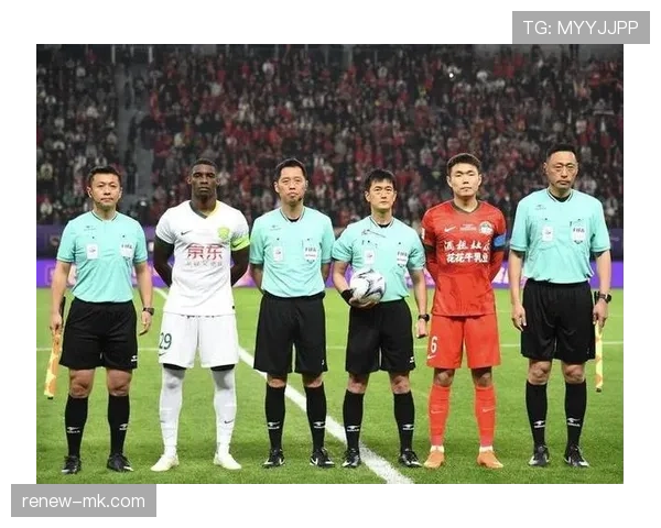 中超转会窗口开启，多支豪门球队积极引援以增强竞争力