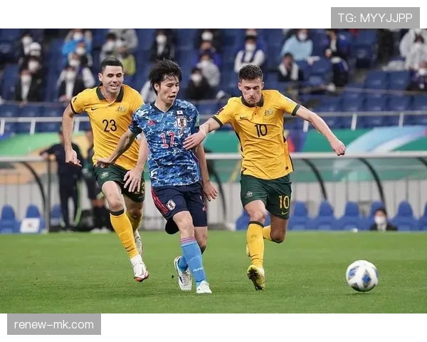 赫鲁斯蒂奇技术特点：中场组织能力突出，传球精准度高，具备良好控球与防守覆盖