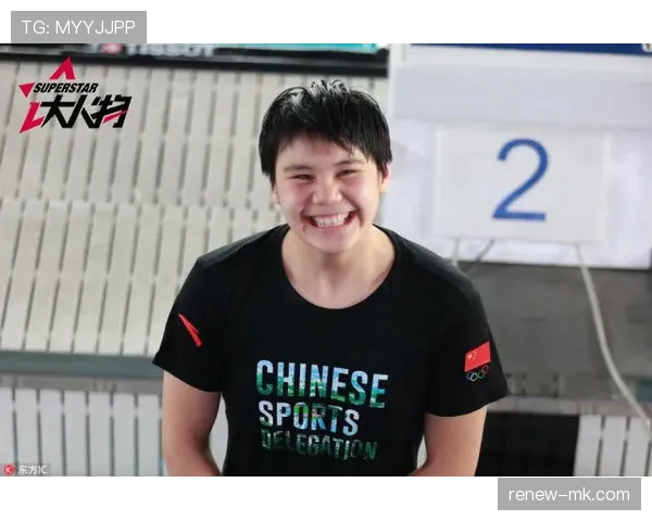 张楠穿得比明星还豪，训练起来却能一秒切换成“工地大哥”？